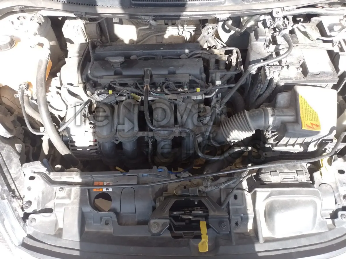 LOTE 033 - FORD FIESTA HATCH 1.5L S - ANO 2014/2014 - COMPLETO - SICREDI INTERESTADOS - PASSAGEM POR LEILÃO E INDICIO DE SINISTRO - IPVA 2025 EM ABERTO