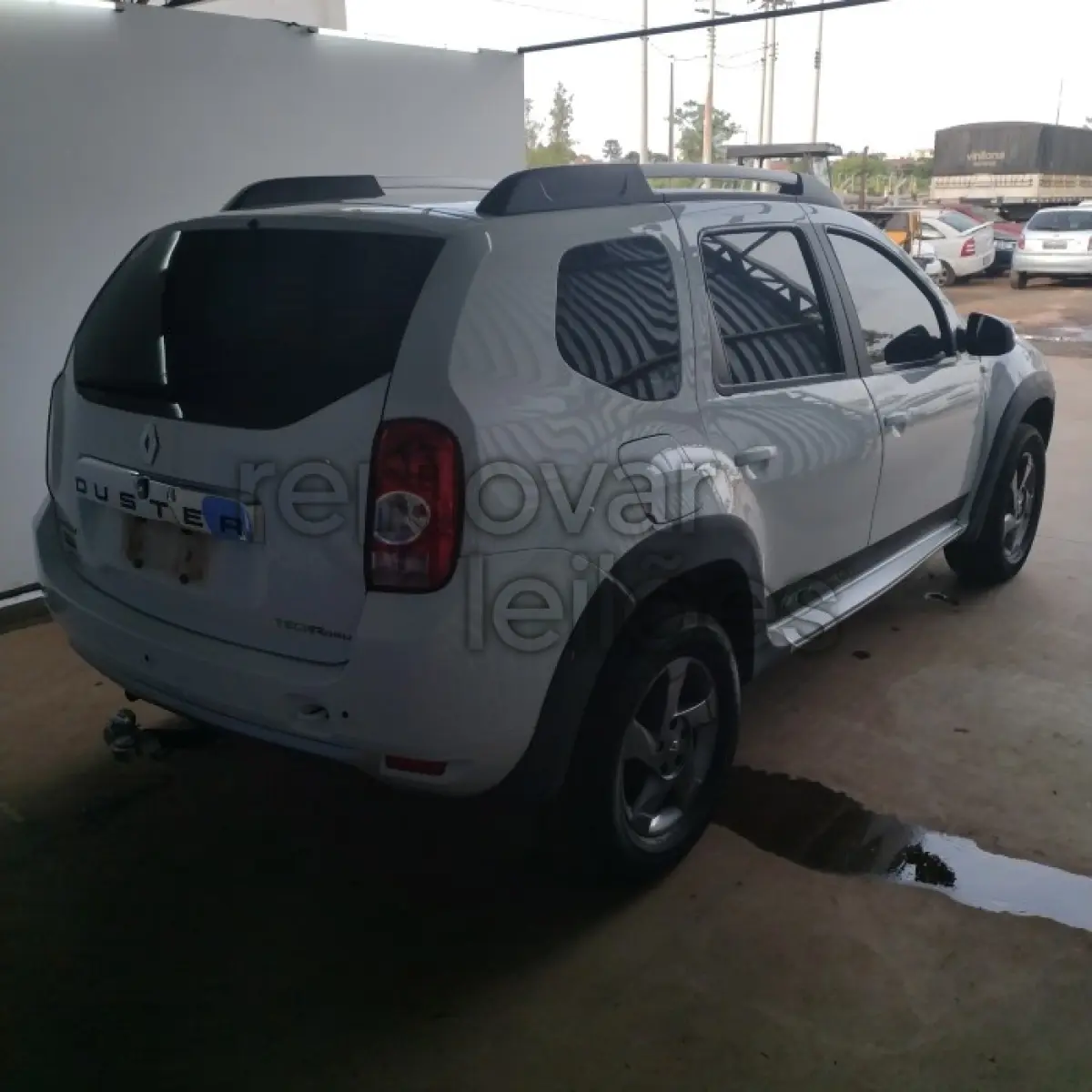 LOTE 004 - RENAULT DUSTER 1.6 - ANO 2013/2014 - COMPLETO