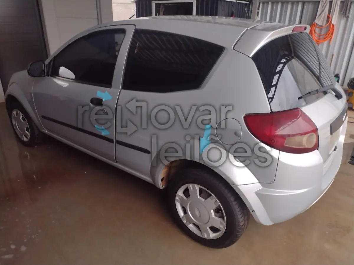 LOTE 009 - FORD KA FLEX - ANO 2010/2011 - SICREDI CONEXÃO - PASSAGEM POR LEILÃO E INDICIO DE SINISTRO