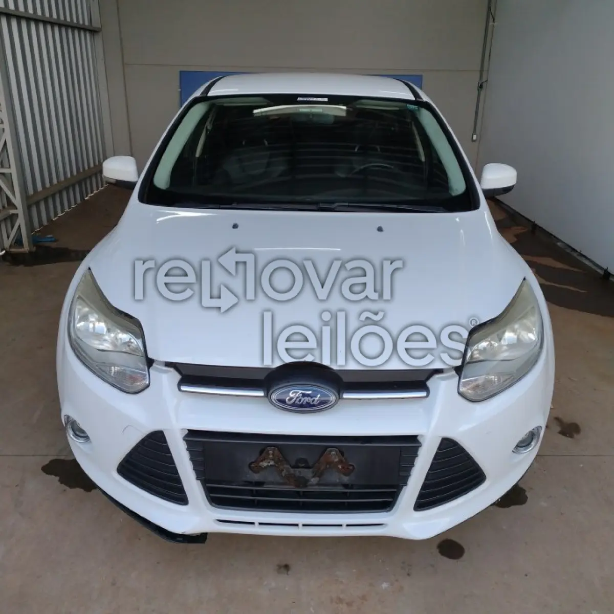 LOTE 016 - FORD FOCUS SE AT 1.6 HATCH - ANO 2014/2015 - COMPLETO - SICREDI PIONEIRA