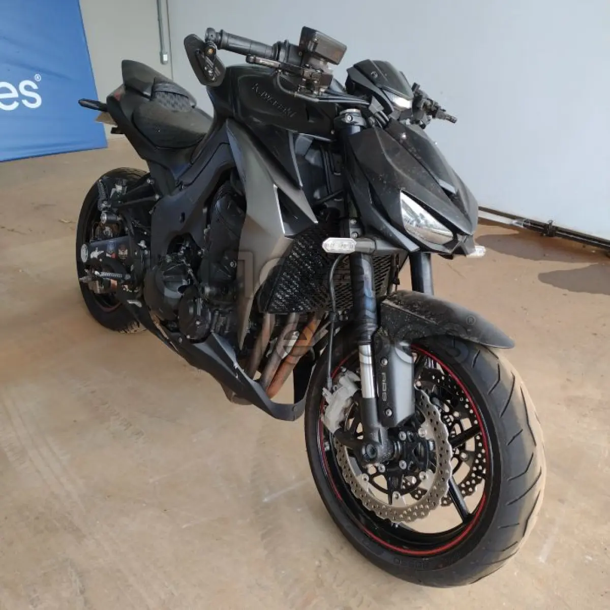 LOTE 050 - KAWASAKI Z1000 - ANO 2021/2021 - SICREDI UNIÃO