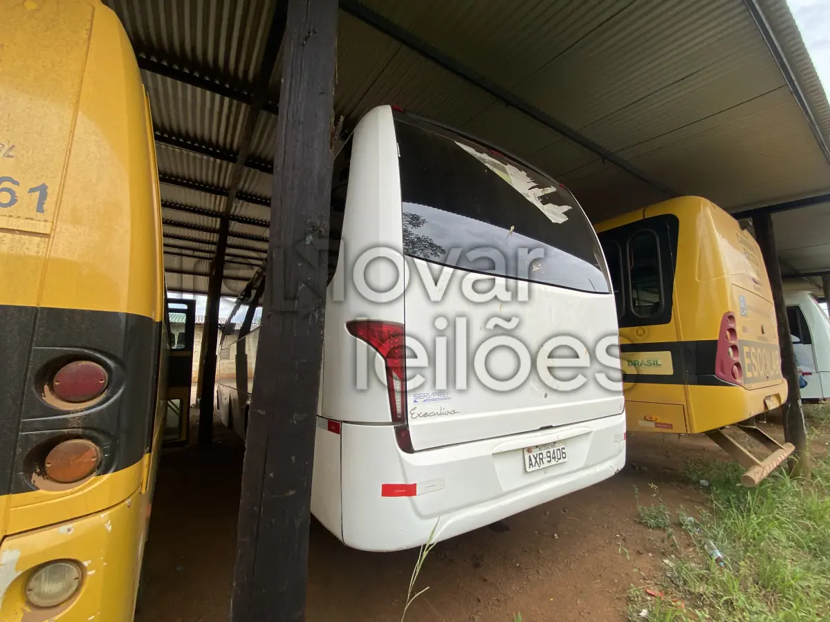 LOTE 005 - ÔNIBUS MARCOPOLO VOLARE DW9 ON - ANO 2013/2014 - EM FUNCIONAMENTO