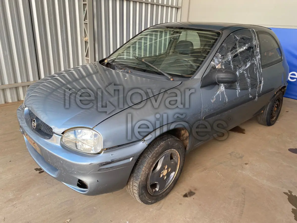 LOTE 011 - GM CORSA WIND - ANO 2000/2001