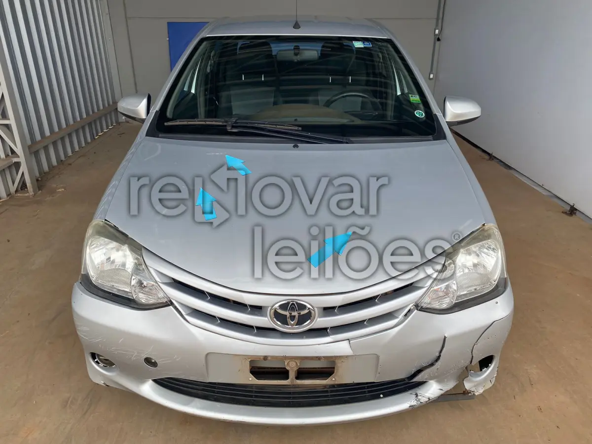 LOTE 008 - TOYOTA ETIOS SEDAN XS - ANO 2015/2015 - COMPLETO - SICREDI CONEXÃO