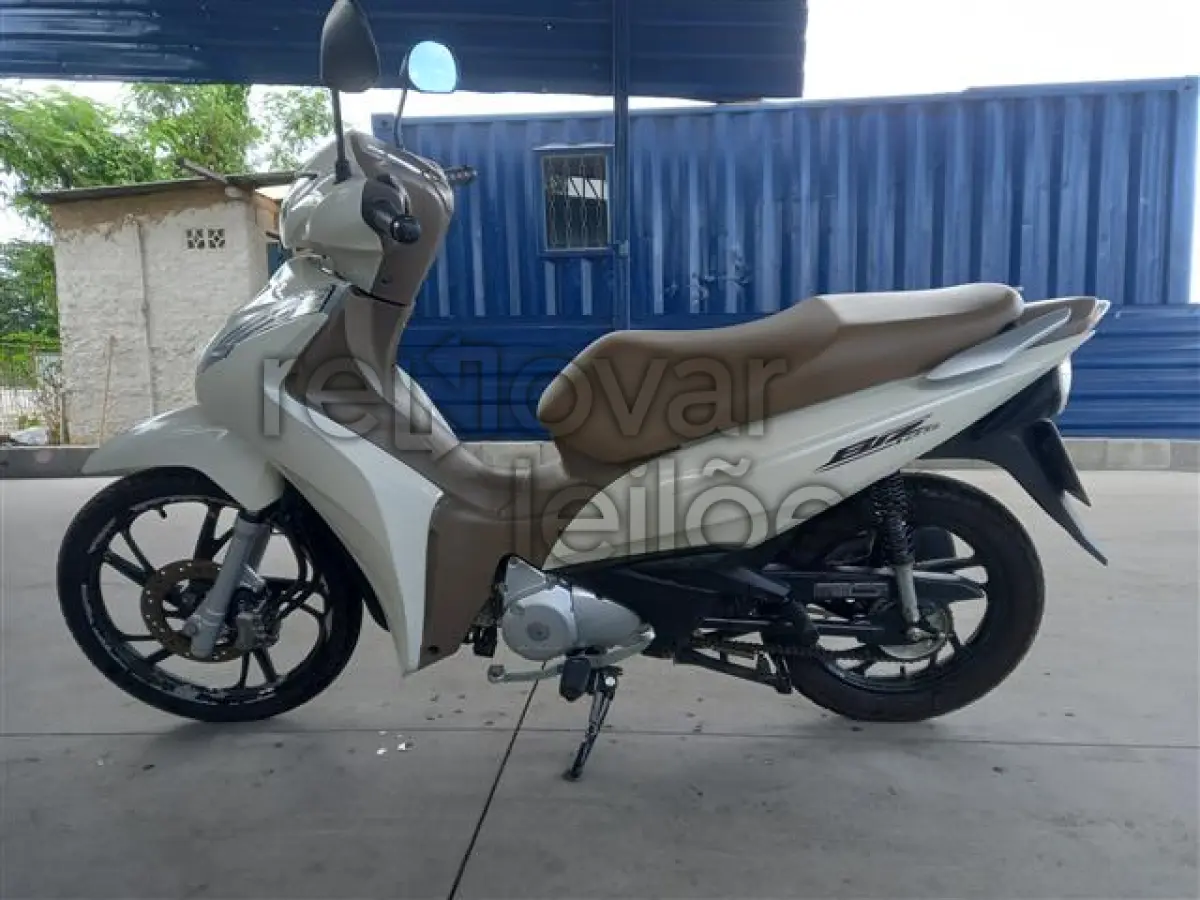 LOTE 030 - HONDA BIZ 125 - ANO 2023/2023 - DEPOSITADO NO RIO DE JANEIRO/RJ