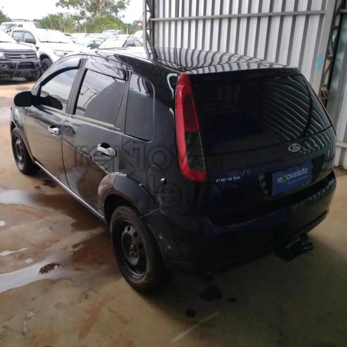 LOTE 046 - FORD FIESTA FLEX - ANO 2010/2011 - SICREDI RAIZES - PASSAGEM POR LEILÃO - IPVA 2025 EM ABERTO