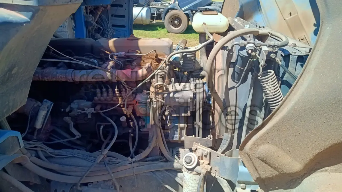 LOTE 068 - SCANIA T113 H 4X2 360 - ANO 1994/1994 - DEPOSITADO EM CACHOEIRA DO SUL/RS