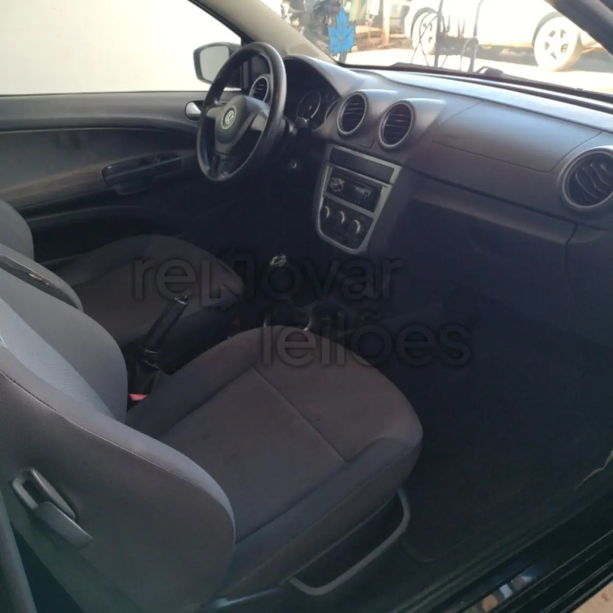 LOTE 065 - VW SAVEIRO 1.6 CE - ANO 2012/2013 - COMPLETO