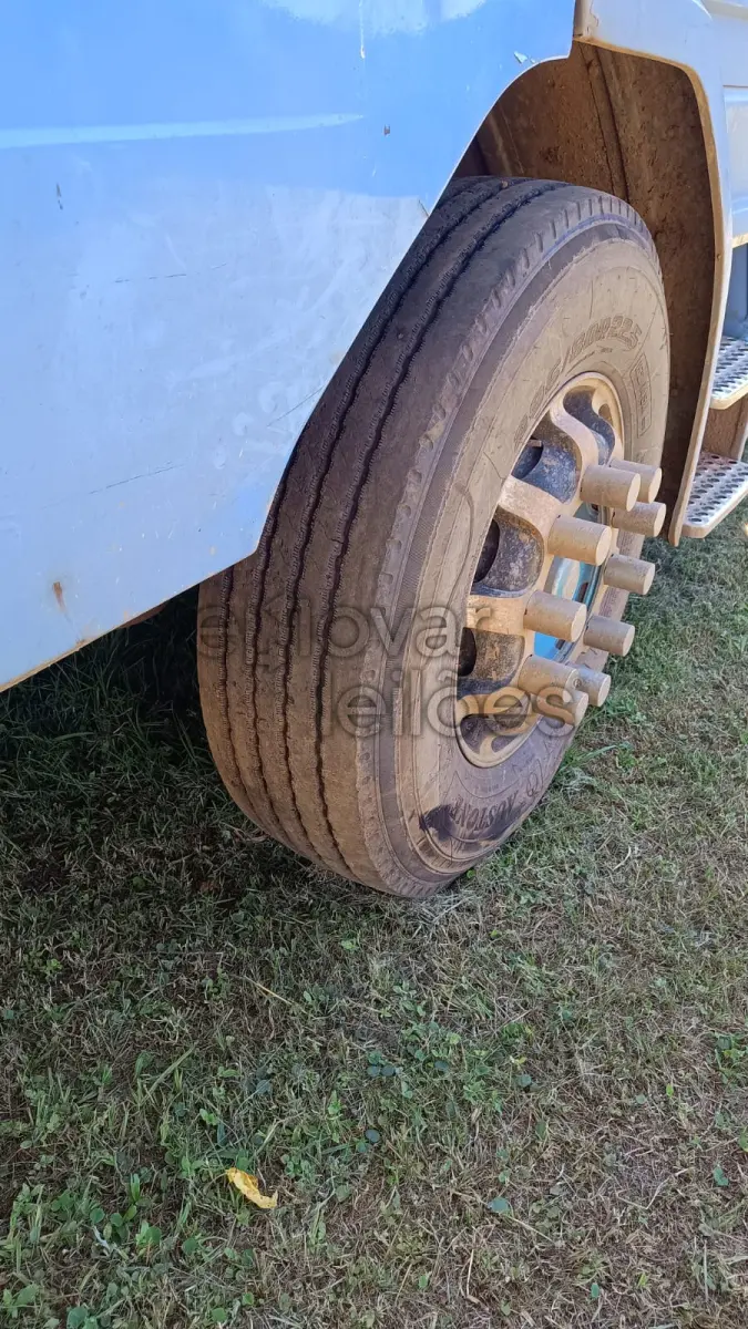 LOTE 068 - SCANIA T113 H 4X2 360 - ANO 1994/1994 - DEPOSITADO EM CACHOEIRA DO SUL/RS