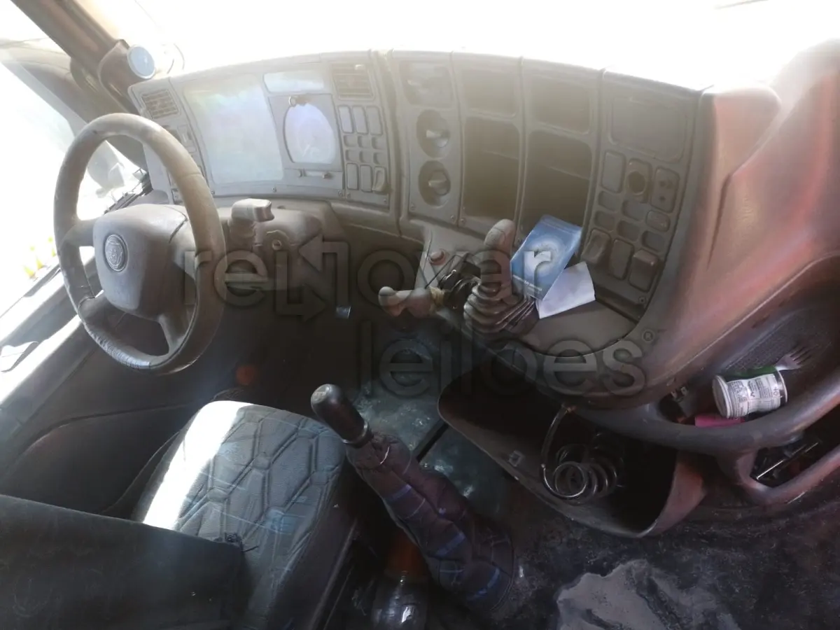LOTE 069 - VOLVO FH 440 6X2 - ANO 2007/2007 - DEPOSITADO EM CACHOEIRA DO SUL/RS