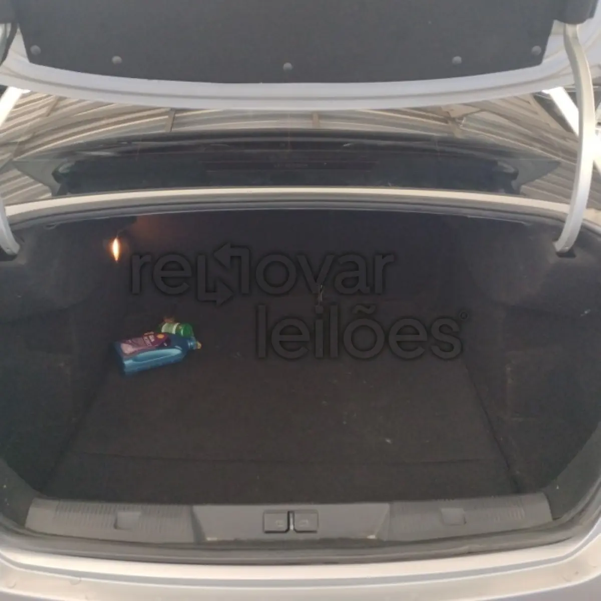 LOTE 064 - CITROEN C4 LOUNGE THP - ANO 2015/2015 - COMPLETO - PASSAGEM POR LEILÃO E INDICIO DE SINISTRO