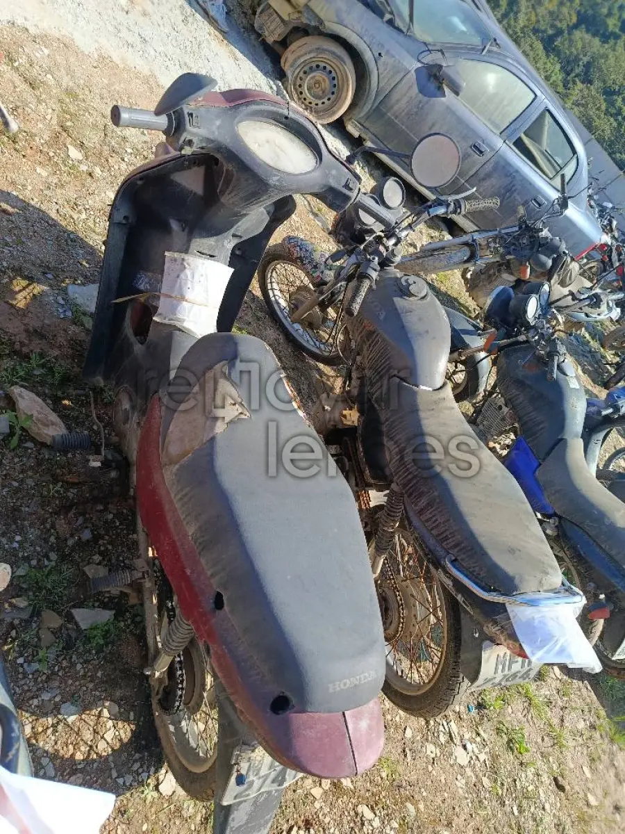 LOTE 0588