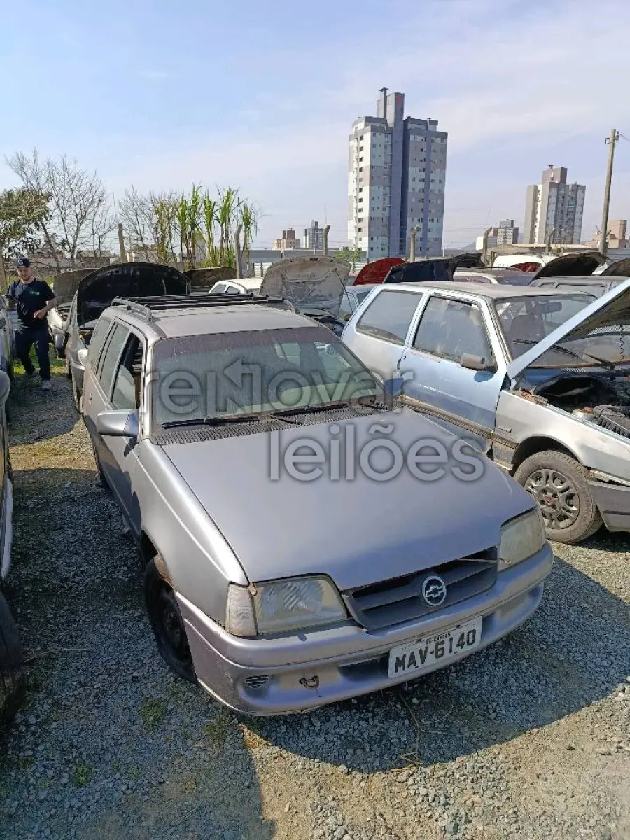 LOTE 0740