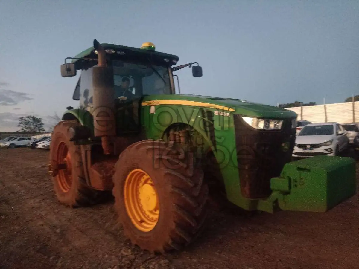 TRATOR/JOHN DEERE 8320R - ANO 2021 - SICREDI CAMPO GRANDE - DEPOSITADO EM CAMPO GRANDE/MS