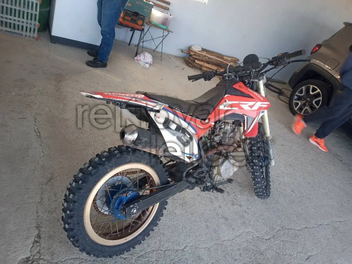 LOTE 0882