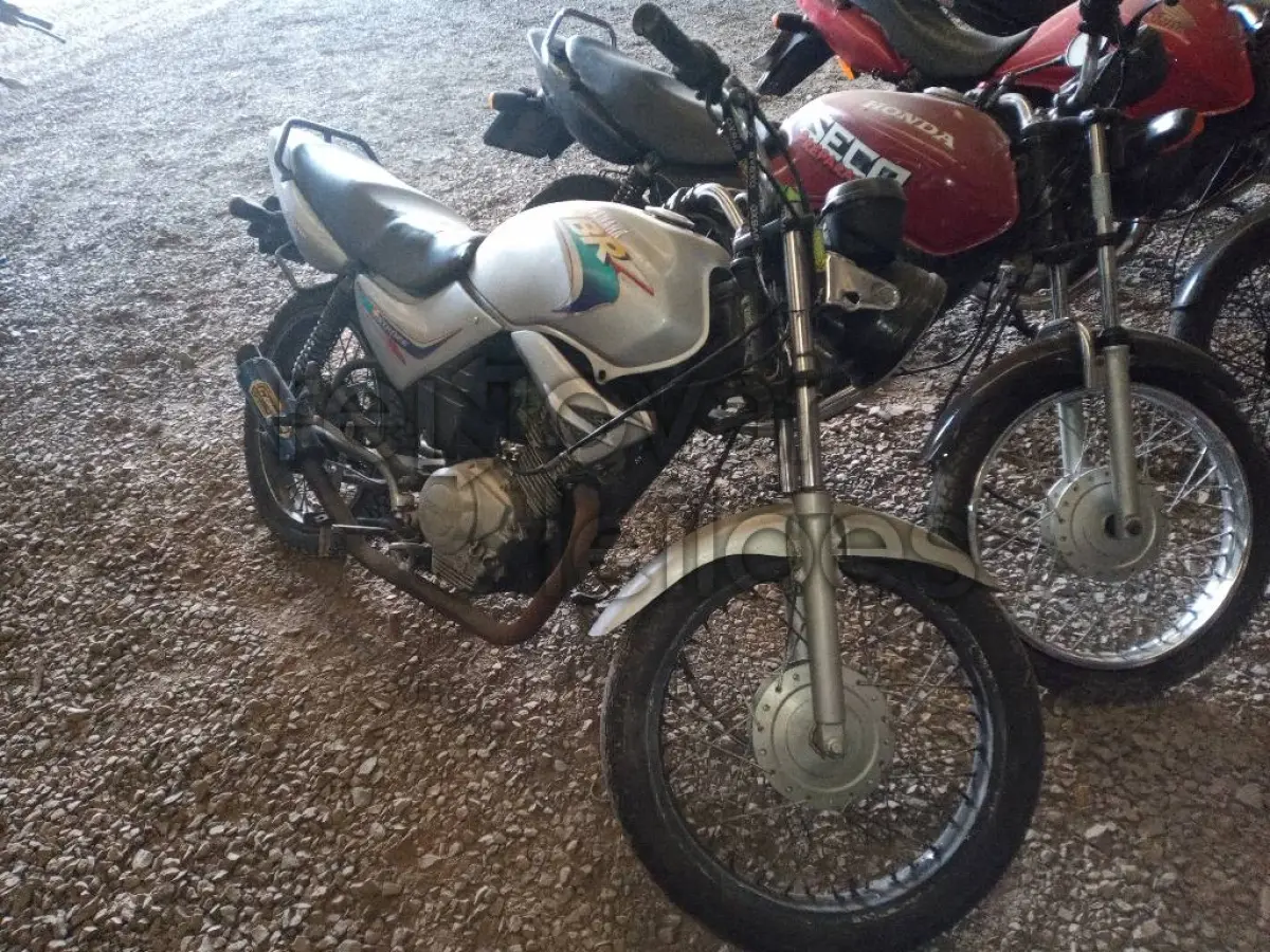 LOTE 0471