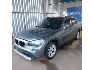 LOTE 041 - BMW X1 SDRIVE1.8I VL31 - ANO 2010/2011 - COMPLETO - SICREDI PIONEIRA - DEPOSITADO EM SANTO ÂNGELO/RS