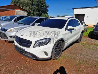 LOTE 005 - M.BENZ GLA200 - ANO 2014/2015 - COMPLETO - SICREDI PIONEIRA - DEPOSITADO EM IJUI/RS