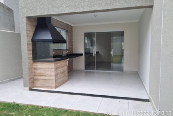 EXCELENTE CASA EM ALVENARIA COM ÁREA PRIVATIVA DE 115,17M² / JARDIM PAULISTA / ATIBAIA - SP, localizado em Atibaia - SP