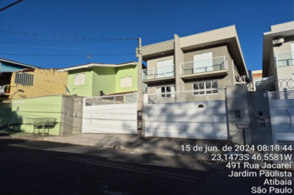 EXCELENTE CASA EM ALVENARIA COM ÁREA PRIVATIVA DE 115,17M² / JARDIM PAULISTA / ATIBAIA - SP, localizado em Atibaia - SP