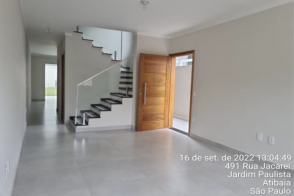EXCELENTE CASA EM ALVENARIA COM ÁREA PRIVATIVA DE 115,17M² / JARDIM PAULISTA / ATIBAIA - SP, localizado em Atibaia - SP