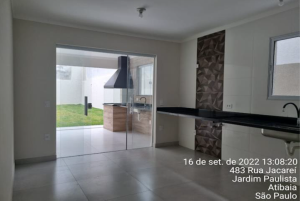 EXCELENTE CASA EM ALVENARIA COM ÁREA PRIVATIVA DE 115,17M² / JARDIM PAULISTA / ATIBAIA - SP, localizado em Atibaia - SP