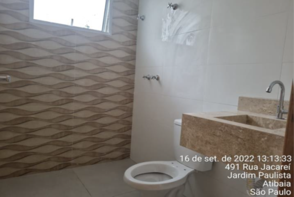 EXCELENTE CASA EM ALVENARIA COM ÁREA PRIVATIVA DE 115,17M² / JARDIM PAULISTA / ATIBAIA - SP, localizado em Atibaia - SP