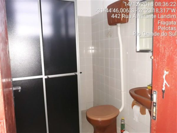 TERRENO COM 225M² + EDIFICAÇÃO DE 87M² / PELOTAS - RS, localizado em Pelotas - RS