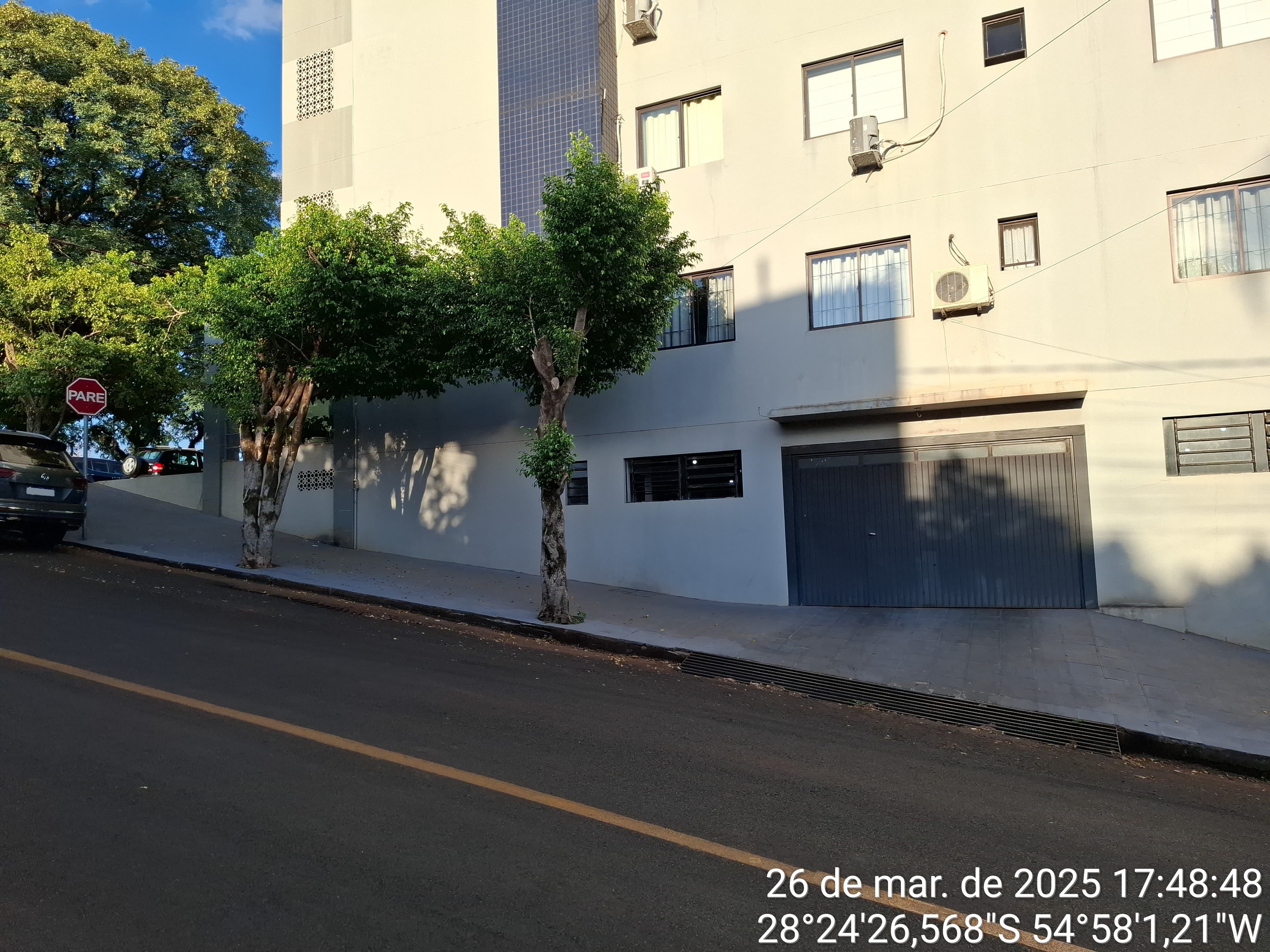 APARTAMENTO EM SÃO LUIZ GONZAGA / ÁREA TOTAL 105,45M² / PRIVATIVA DE 92,79M² + BOX DE GARAGEM COM 12,86M² / EDIFÍCIO RESIDENCIAL / SÃO LUIZ GONZAGA - RS, localizado em São Luiz Gonzaga - RS