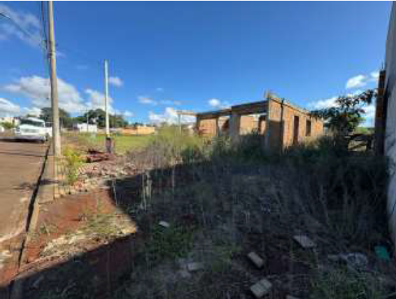 TERRENO URBANO COM 360,08 METROS QUADRADOS / LOTEAMENTO CALGARO / ERECHIM/RS, localizado em Erechim - RS