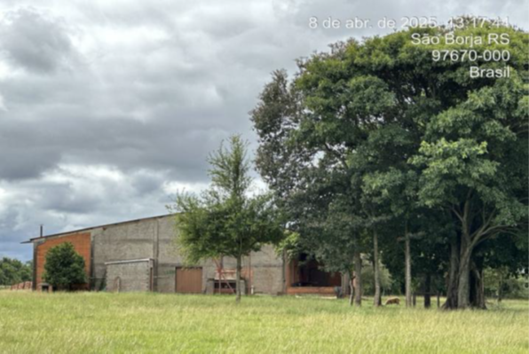 FRAÇÃO DE TERRAS DE 2 HA DENTRO DE MAIOR ÁREA / COM BENFEITORIAS / RINCÃO DOS MELOS / SÃO BORJA - RS, localizado em São Borja - RS