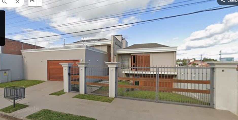 Imagem do imóvel EXCELENTE IMÓVEL COM 363,65M² / PAVIMENTO TÉRREO COM ÁREA COBERTA, UM DORMITÓRIO E UM BANHEIRO, UMA COZINHA, UMA LAVANDERIA, UMA SALA DE ESTAR, DUAS CIRCULAÇÕES, UM LAVABO, UM ESCRITÓRIO, UM BANHEIRO,