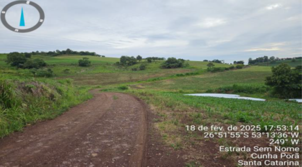 PARTE DO LOTE RURAL Nº 243 DA SEÇÃO PINDÓ, COM SUPERFÍCIE DE 98.000,00M², LOCALIZADO NA LINHA VERA CRUZ ALTA S/Nº / COM BENFEITORIAS / INTERIOR DO MUNICÍPIO DE CUNHA PORÃ - SC, localizado em Cunha Porã - SC
