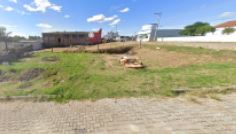 TERRENO URBANO, METADE DO LOTE 42 COM 180M² / DA RUA EROTILDES PERES DE ÁVILA ESQUINA COM A PADRE RÉUS / MATRÍCULA 13.930 / BAIRRO BENTO GONÇALVES /PIRATINI - RS, localizado em Piratini - RS