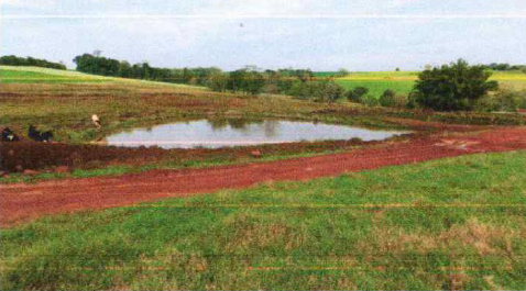 Área Rural C/50.375m²/ Contando Com As Seguintes Benfeitorias Não Averbadas: Casa Mista C/ 80m², Casa Alvenaria Funcionários 72m² / Pavilhão 1.860 M² / Pavilhão Ordenha 640 M²/ Tuparendi - Rs, localizado em Tuparendi - RS