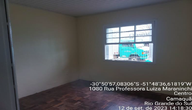 Edificação C/102,00m² E Seu Respectivo Terreno C/355,99m² / Camaquã - Rs, localizado em Camaquã - RS