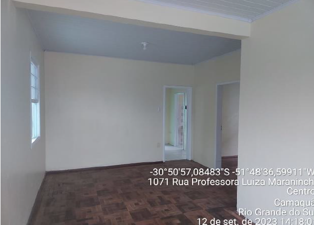 Edificação C/102,00m² E Seu Respectivo Terreno C/355,99m² / Camaquã - Rs, localizado em Camaquã - RS