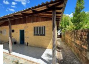 Terreno C/ 381,56m² E Benfeitorias / Pantano Grande - Rs, localizado em Pantano Grande - RS, bairro Centro