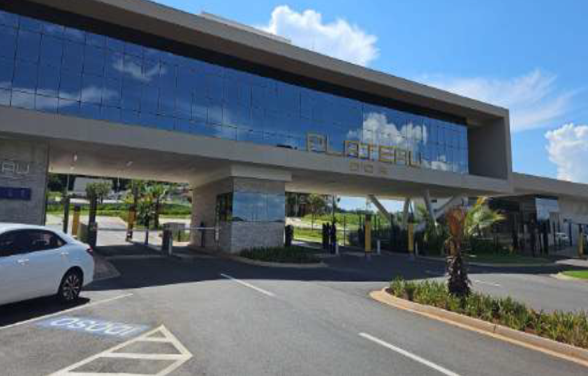 Terreno Urbano C/ 704,00 M² - Goiânia / Go, localizado em Goiânia - GO, bairro Parque Cidade - Residencial Plateau D’or Privilege