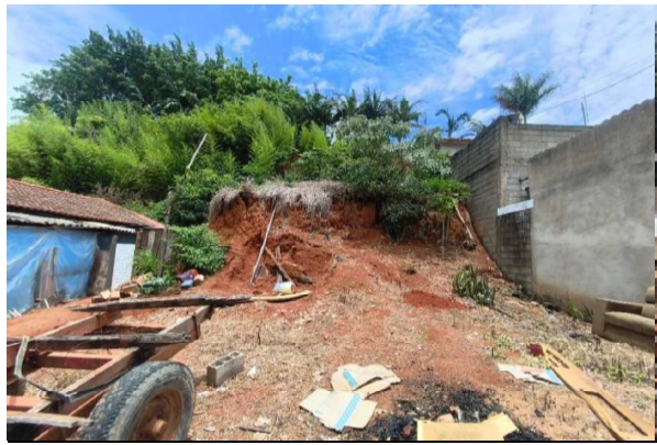 Terreno Urbano C / 322,85 M² - Monte Sião / Mg, localizado em Monte Sião - MG, bairro Alves